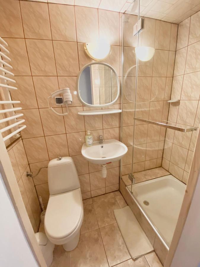 Pokoje Goscinne Pod Jaworem - Obok Pieknego Szlaku Wzdluz Rzeki Bialka, 1Km Do Stokow Kotelnica Kültér fotó